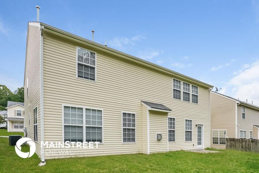 Building Photo - 3404 Dutchman Rd