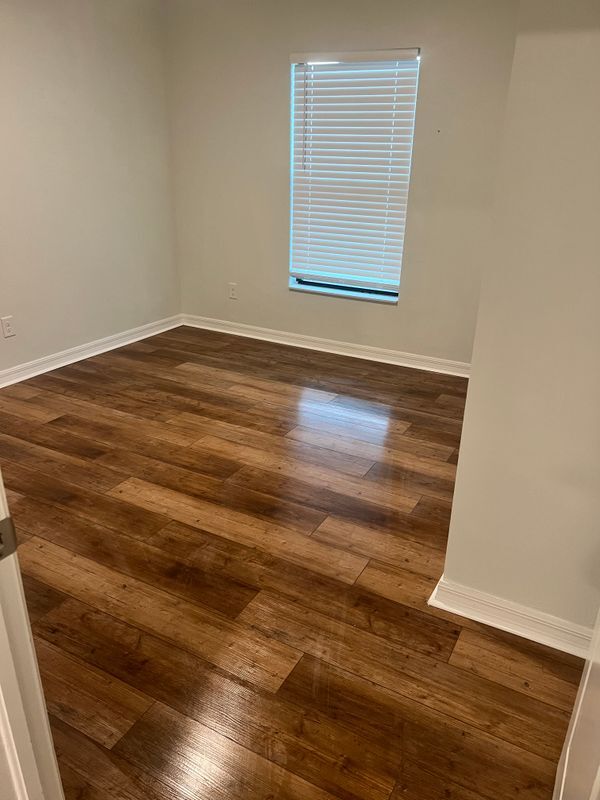 Building Photo - 862 Winwood Cir