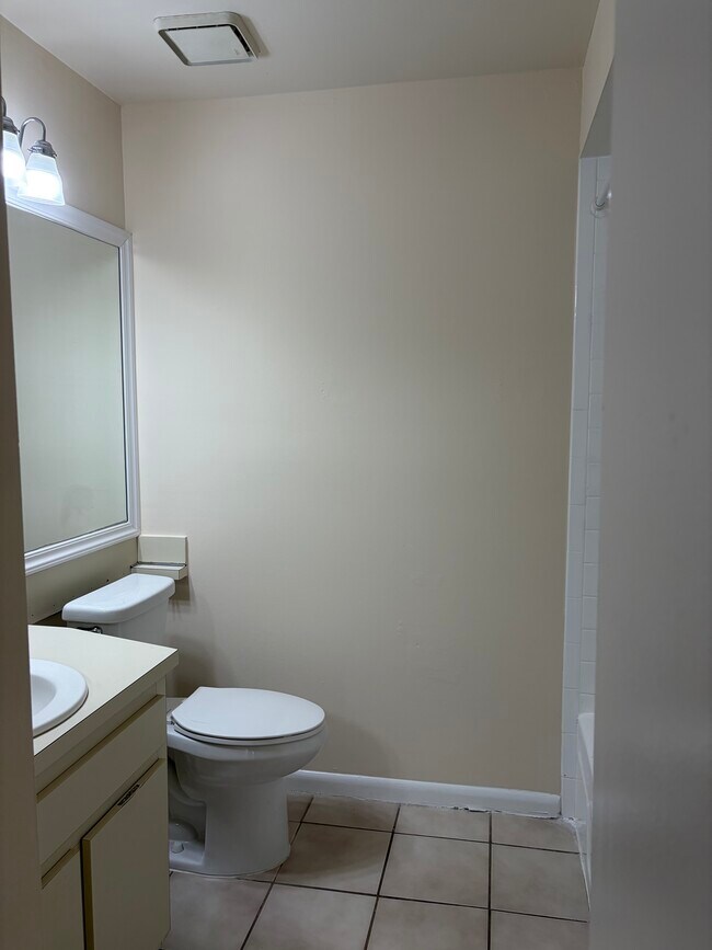 Building Photo - Tamrind Condominium