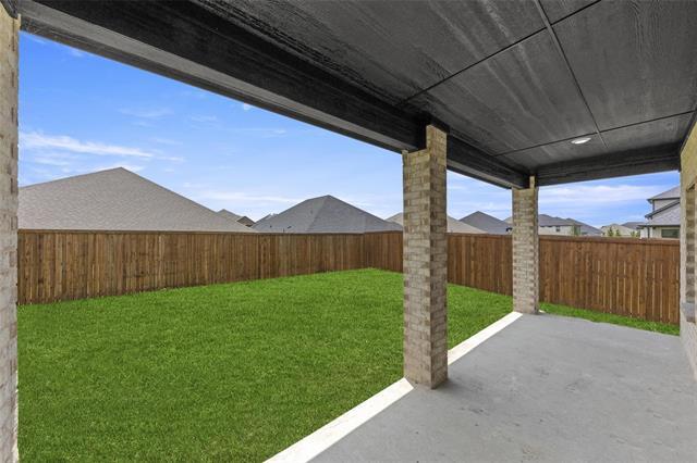 Building Photo - 304 Community Dr