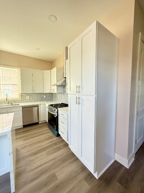 Building Photo - 1908 Marigny St