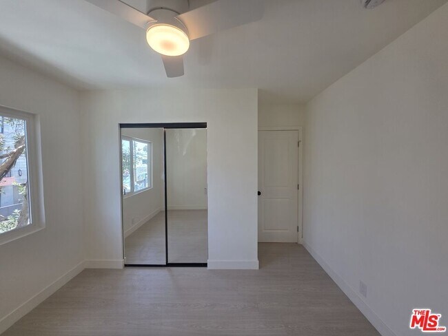 Building Photo - 1411 Innes Pl