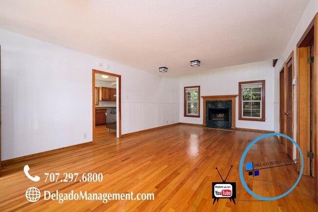 Building Photo - Spectaular Benicia 3 bedroom home
