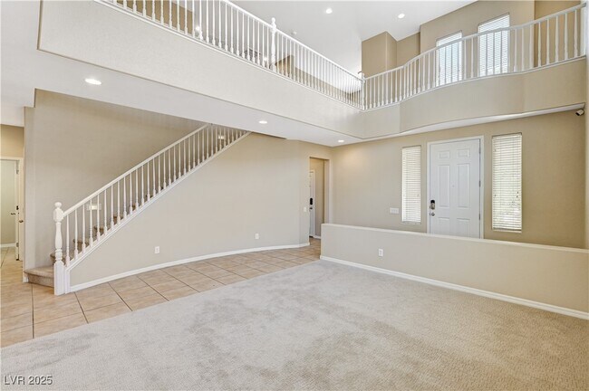 Building Photo - 2556 Sturrock Dr