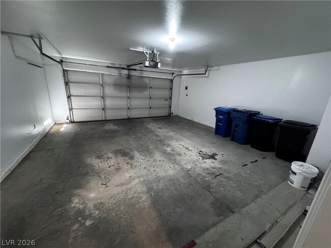 Building Photo - 2544 Golden Sands Dr