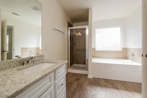 Building Photo - 930 Doubletree Glen Dr