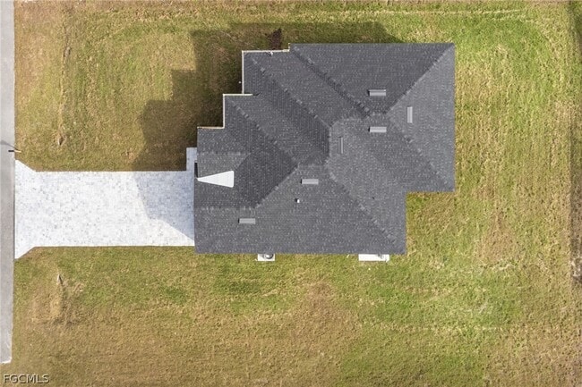 Building Photo - 3015 3rd St SW