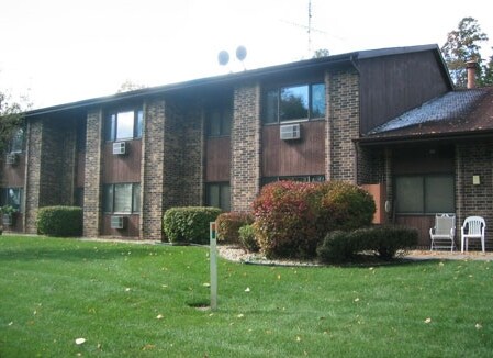 Primary Photo - Woodside I & II