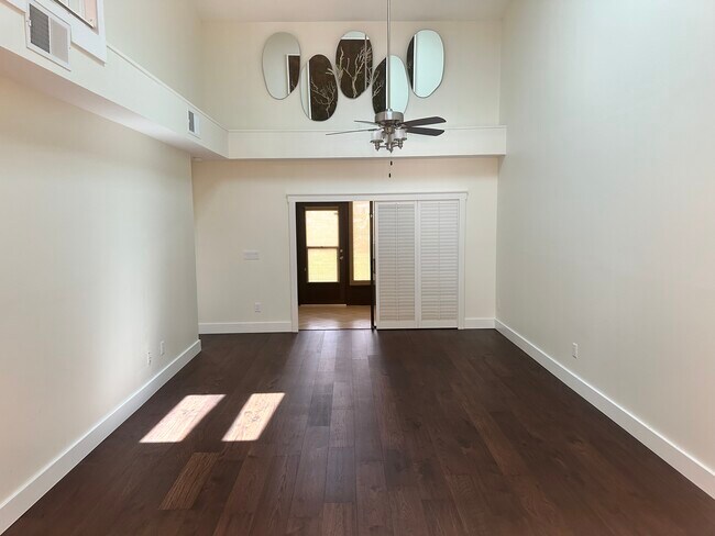 Building Photo - 8211 Ambrose Cove Way