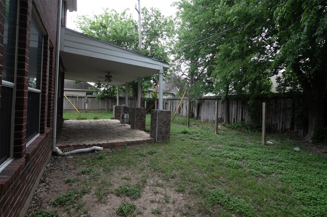 Building Photo - 3603 Lauderwood Ln