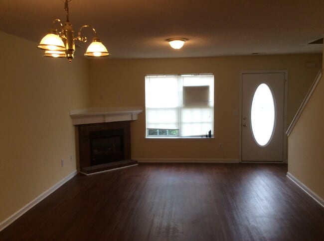 Building Photo - Jackson Townhome  Coming Soon