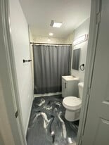 Building Photo - 626 Edward St