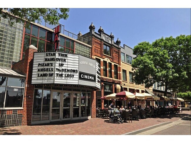 Building Photo - 521 5th Ave SE