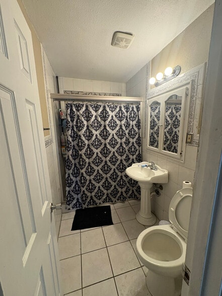 Building Photo - 3809 Fred Wilson Ave