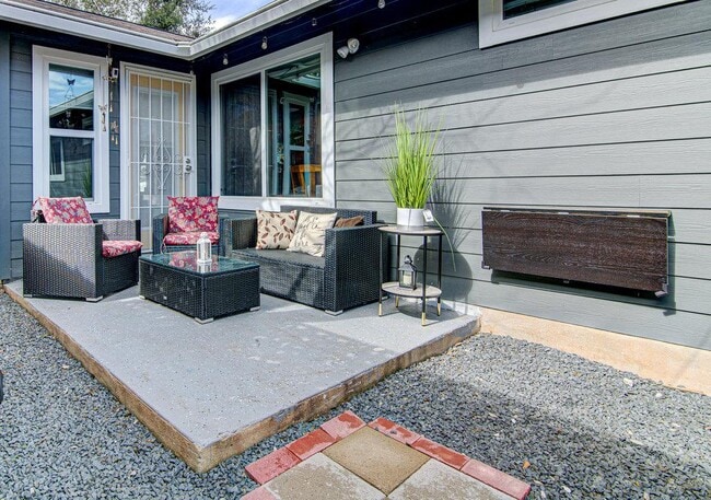 Building Photo - 12911 Quinn Trail