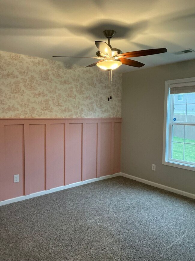 Building Photo - 804 Waldon Ct