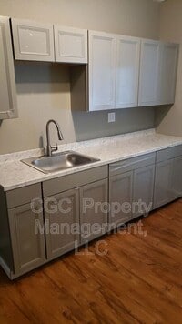 Building Photo - 36 Chedell Pl