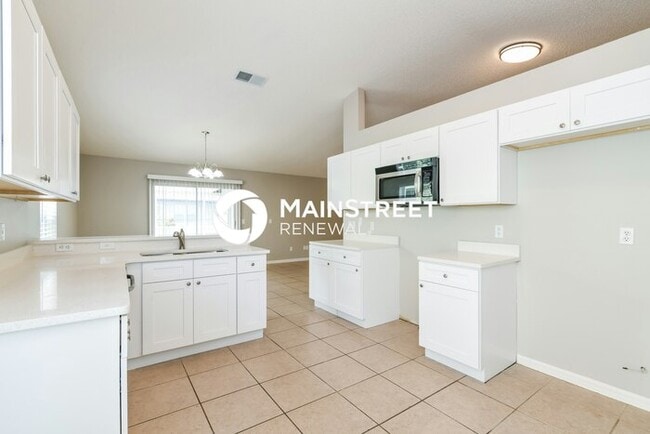 Building Photo - 3 Bedroom Pet-Friendly Home in Kissimmee, ...