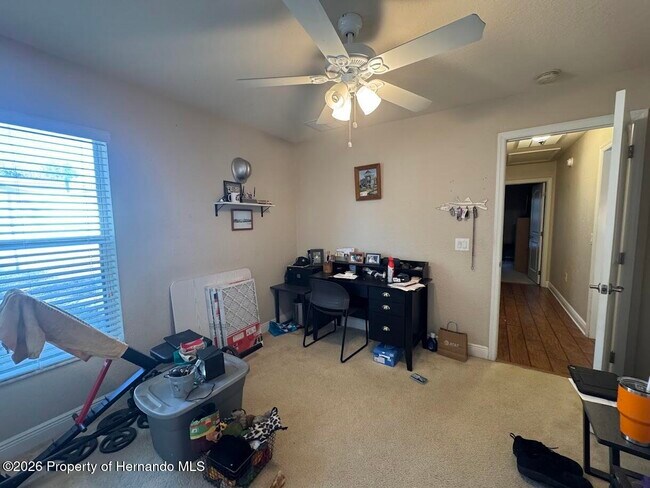 Building Photo - 10054 Amidon St