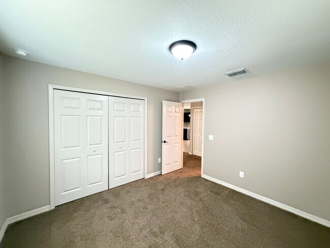 Building Photo - 2209 SW 156th Loop