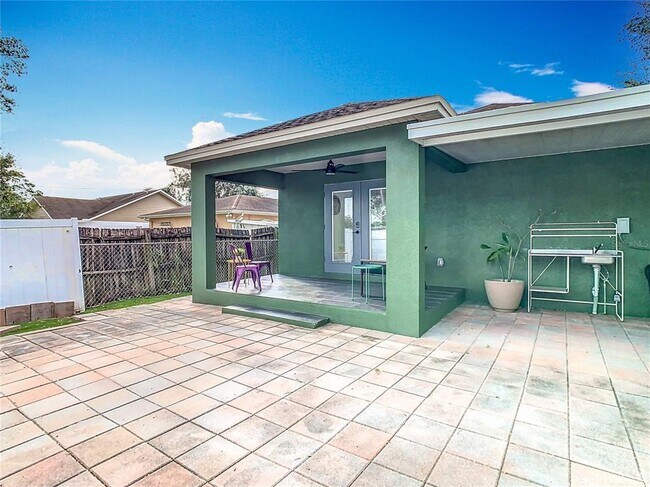 Building Photo - 2907 W Arch St