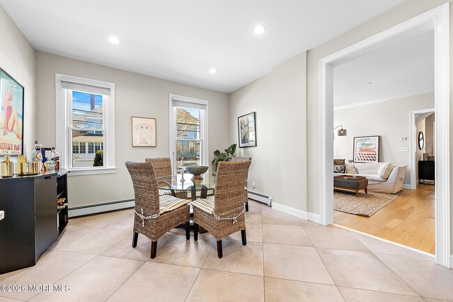 Building Photo - 701 Asbury Ave