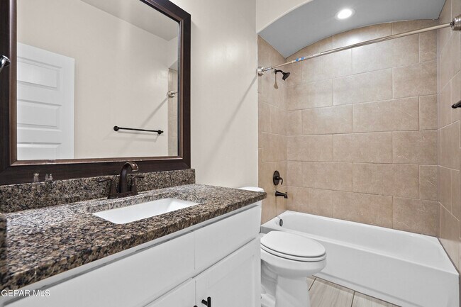 Building Photo - 1128 Paseo de Suerte Dr