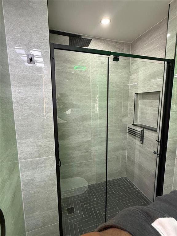 Primary Photo - 19-49-49 80th St