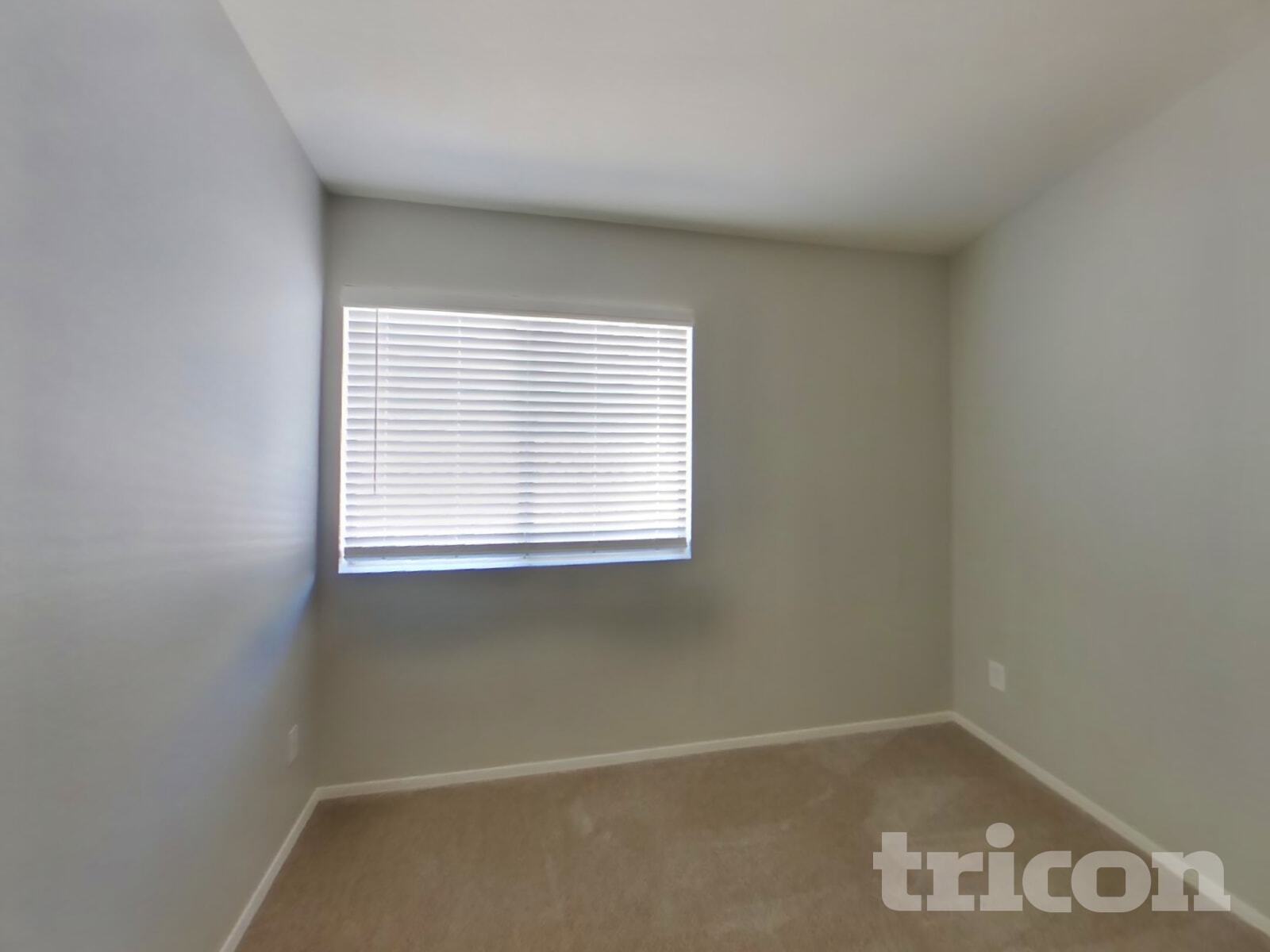 Building Photo - 8566 W Denton Ln