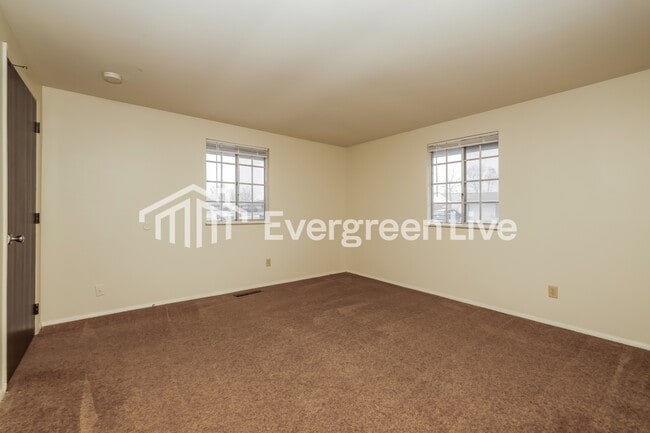 Building Photo - 7972 Blackshear Dr