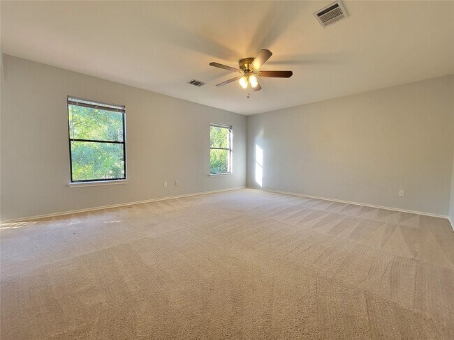 Building Photo - 809 Dogwood Trail