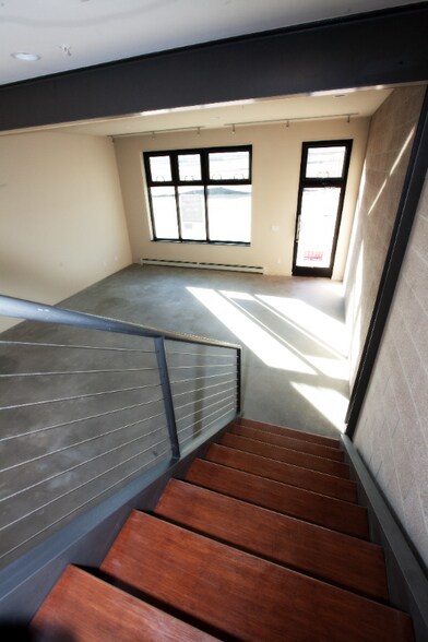 Building Photo - 11586 Colony Row