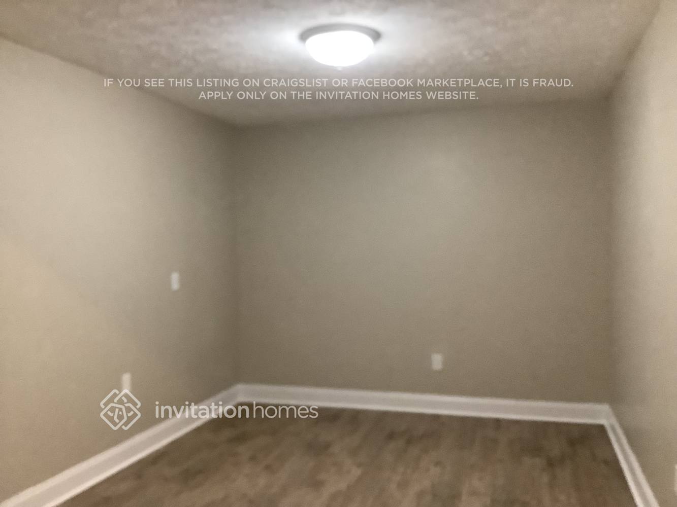 Building Photo - 4305 Elton Pl