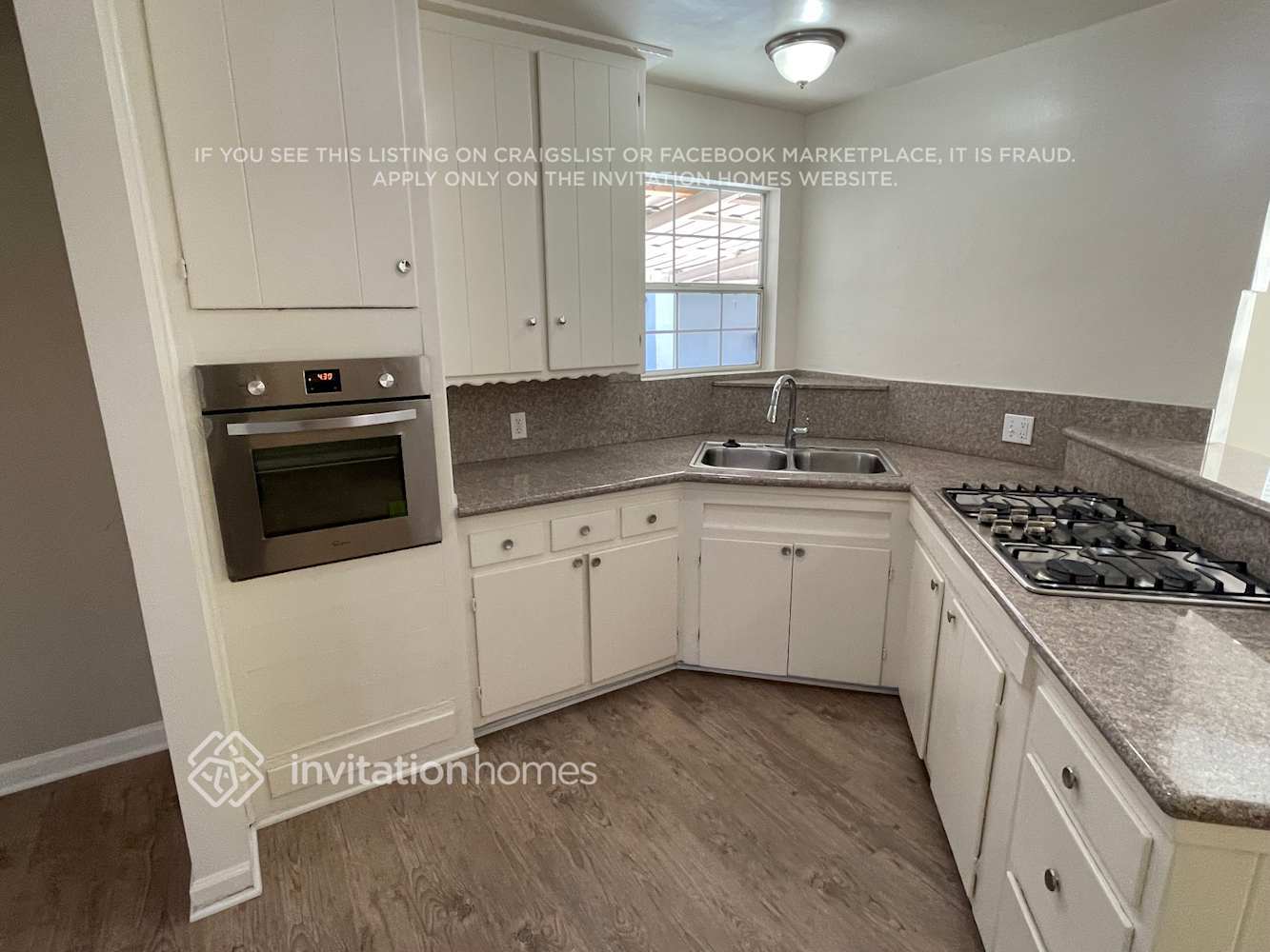 Building Photo - 19038 Cantlay St