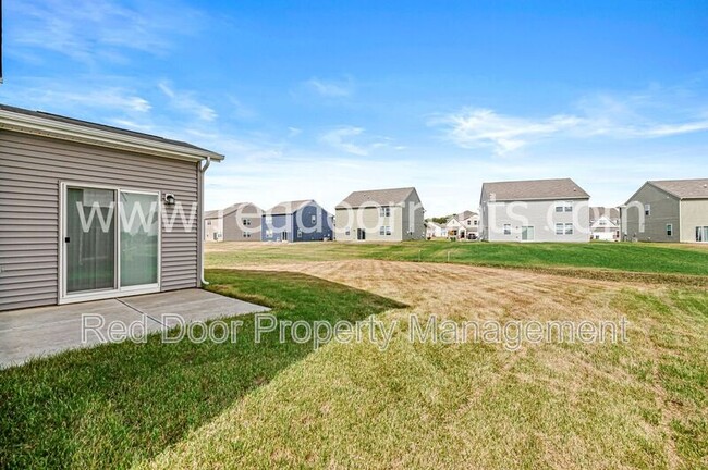 Building Photo - 9210 Brayton Pl