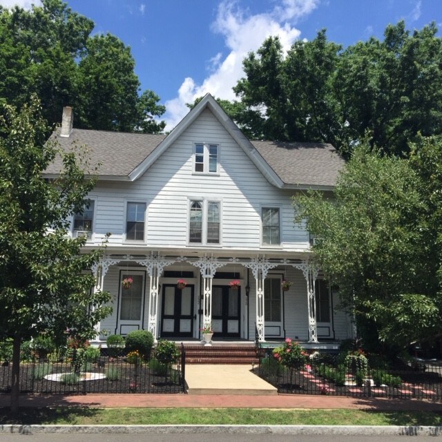 Building Photo - 220 Stockton St