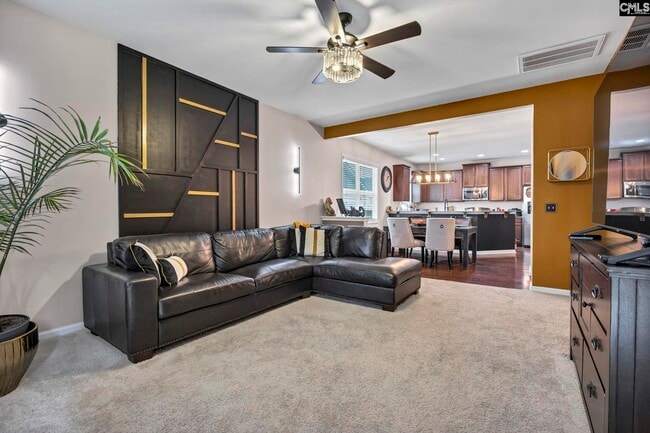 Building Photo - 349 Gracemount Ln