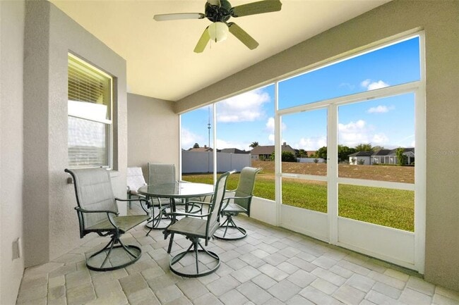 Building Photo - 6841 Bushnell Dr
