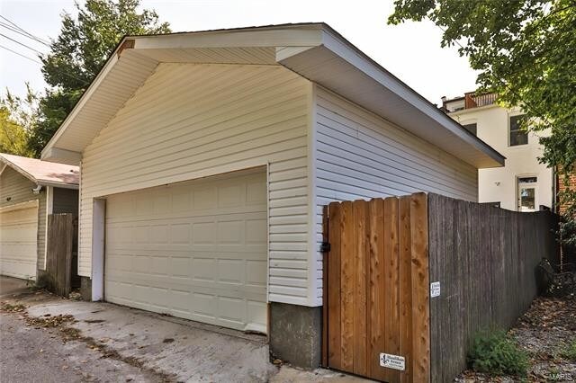 Building Photo - 4621 McPherson Ave