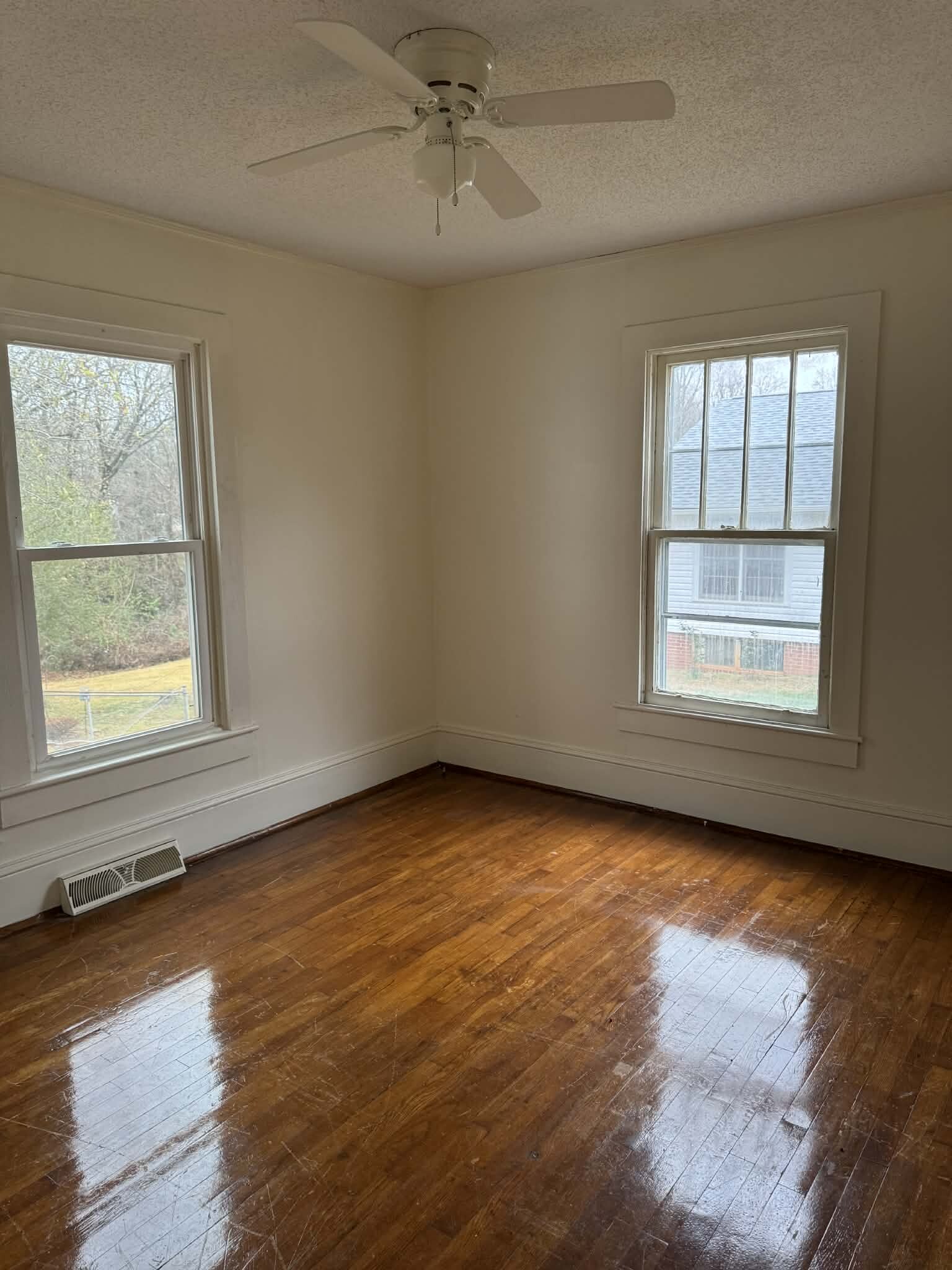 Building Photo - 147 Courtland St