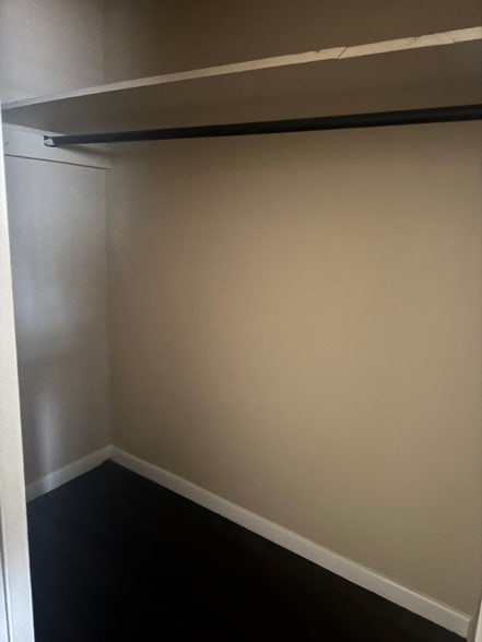 Building Photo - 206 Parmley Dr