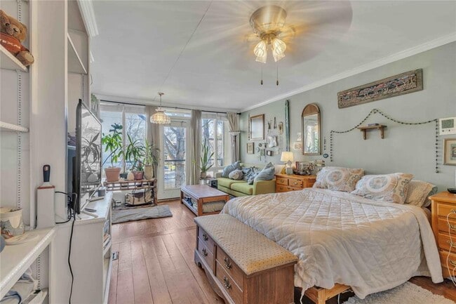 Building Photo - 5210 Woodrow Ave