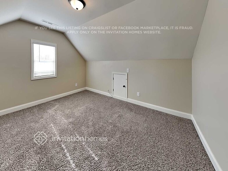 Building Photo - 1024 Buckeye Ln