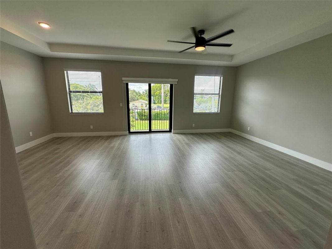 Building Photo - 4507 E Aqua Bella Ln