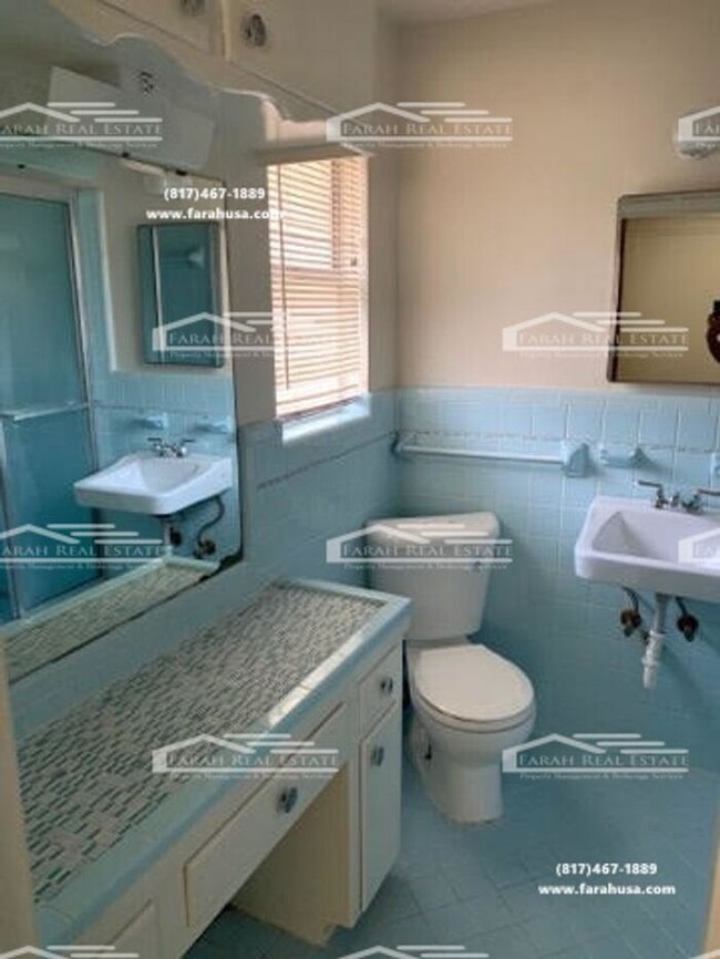 Building Photo - Spacious 4/2 House located in Fort Worth