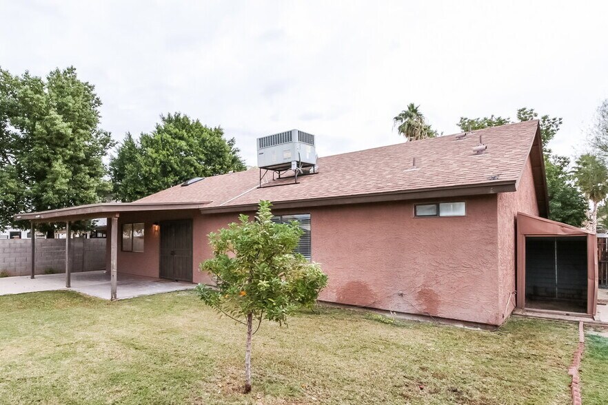 Building Photo - 1136 N Cottonwood Ct