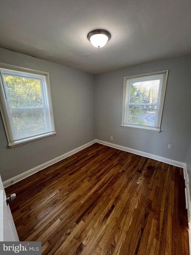 Building Photo - 110X Gleneagle Rd