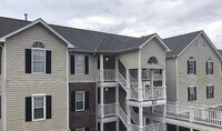Building Photo - 332 Bubble Creek Ct