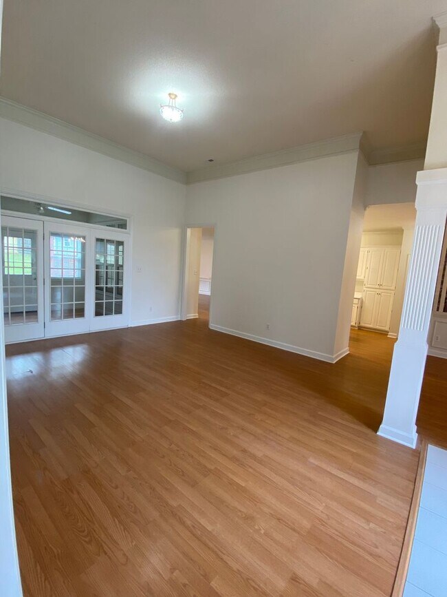 Building Photo - 4 Bed 3 Bath House in Beautiful Stratford Neighborhood in Evans!