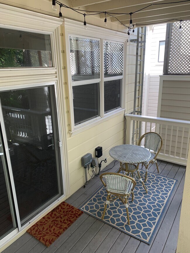 back porch with bistro set - 545 Wisconsin St